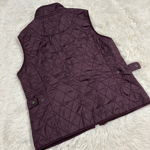 EDDIE BAUER Quilted Women's Vest Wine Color Fleece lined Size Medium - Picture 10 of 12